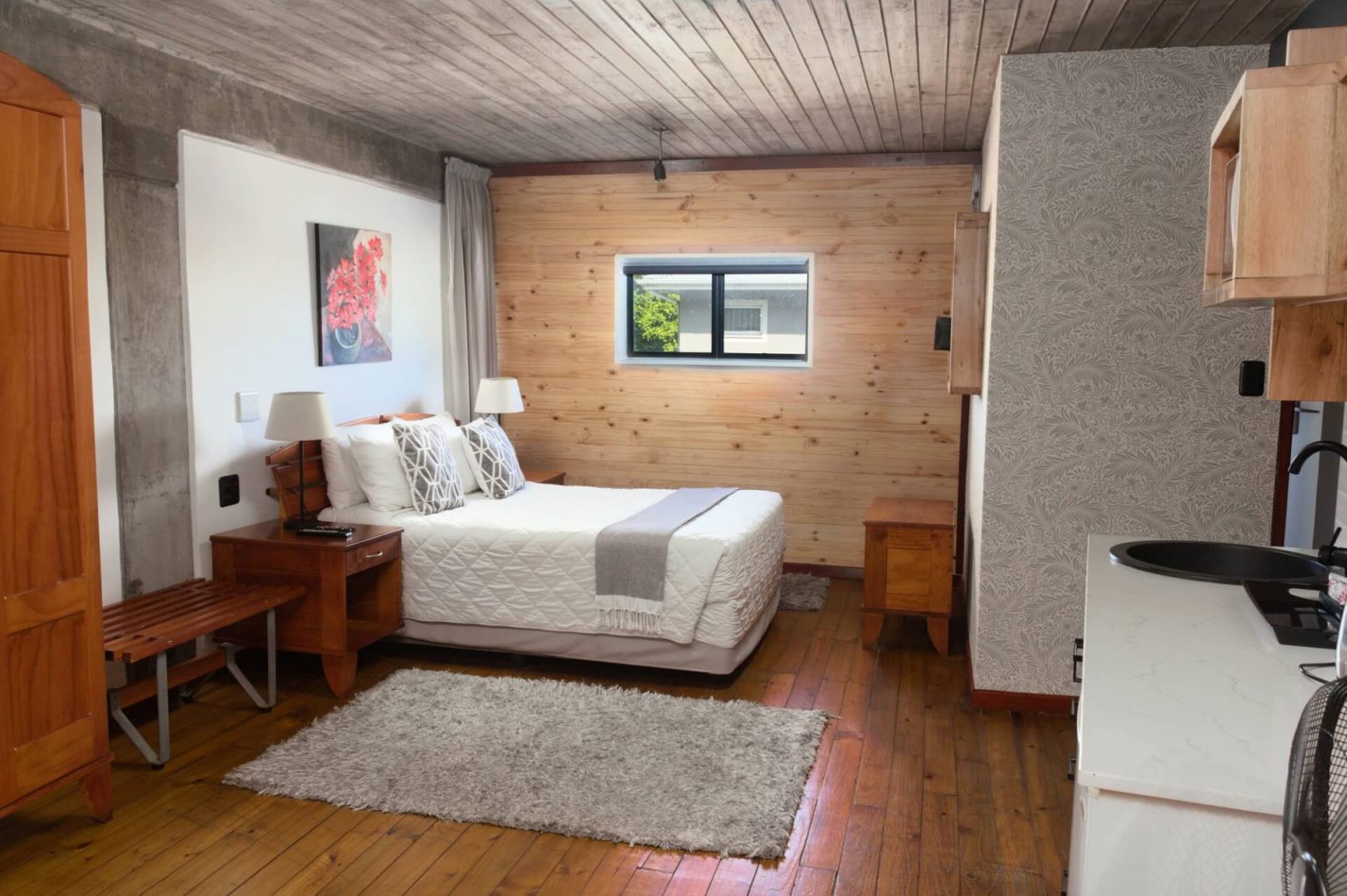 stratfords Guesthouse and accommodation East London-901